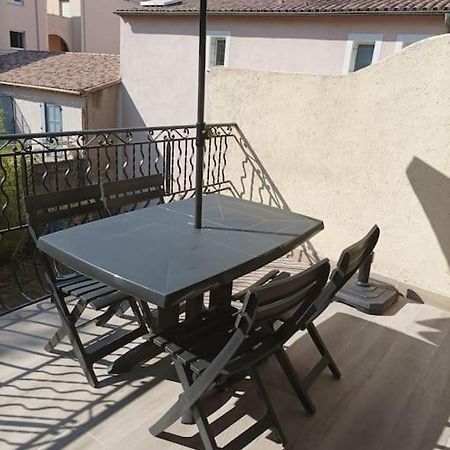 Studio Meuble Climatise Avec Terrasse 德拉吉尼昂 外观 照片